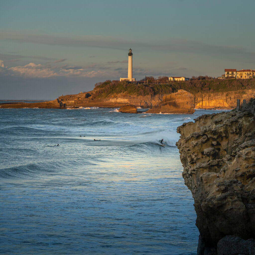 Surfing cote des basques